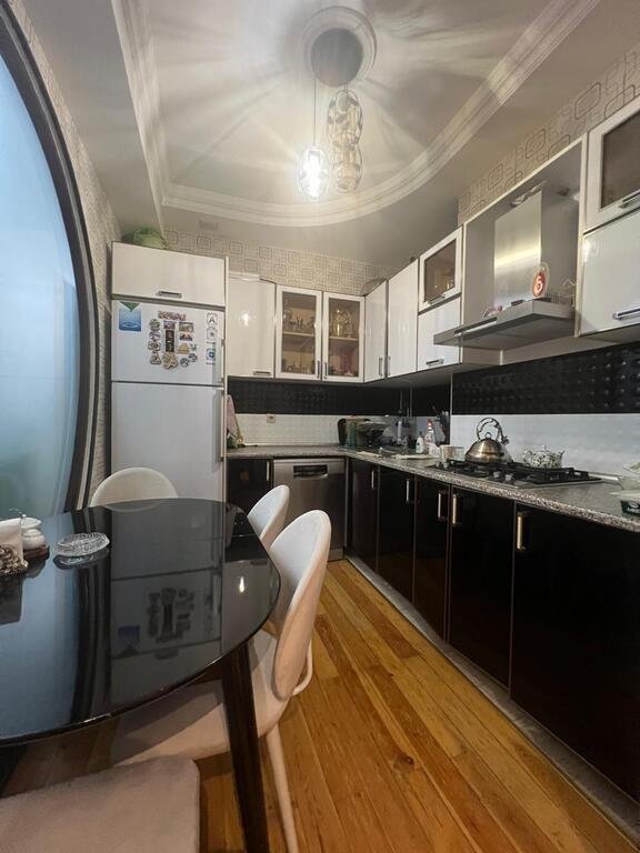 Satılır 3 otaqlı yeni tikili, 90 m², Badamdar-8