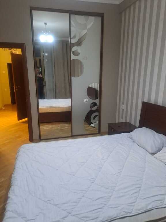 Kirayə verilir 2 otaqlı yeni tikili, 65 m², 28 May m.-4