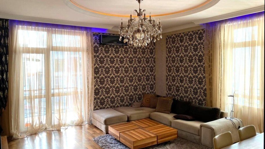 Satılır 3 otaqlı yeni tikili, 130 m², Nəriman Nərimanov m.-1