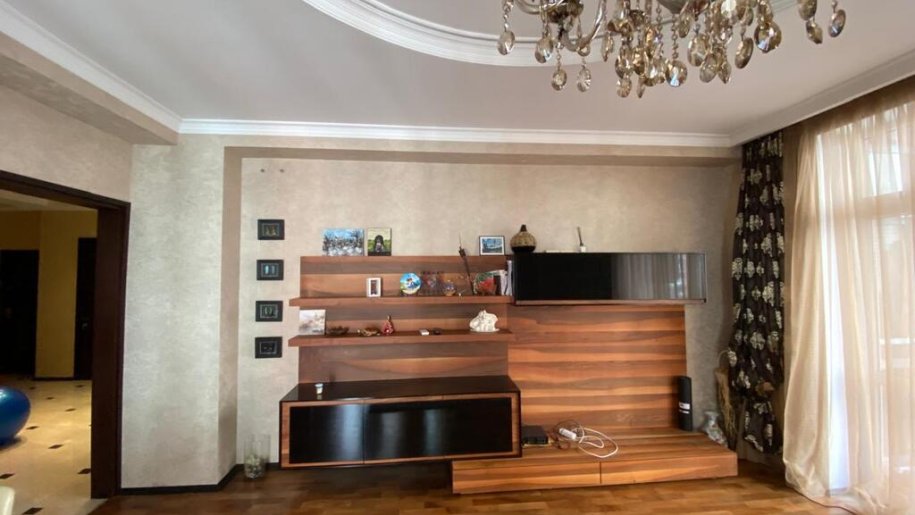 Satılır 3 otaqlı yeni tikili, 130 m², Nəriman Nərimanov m.-3