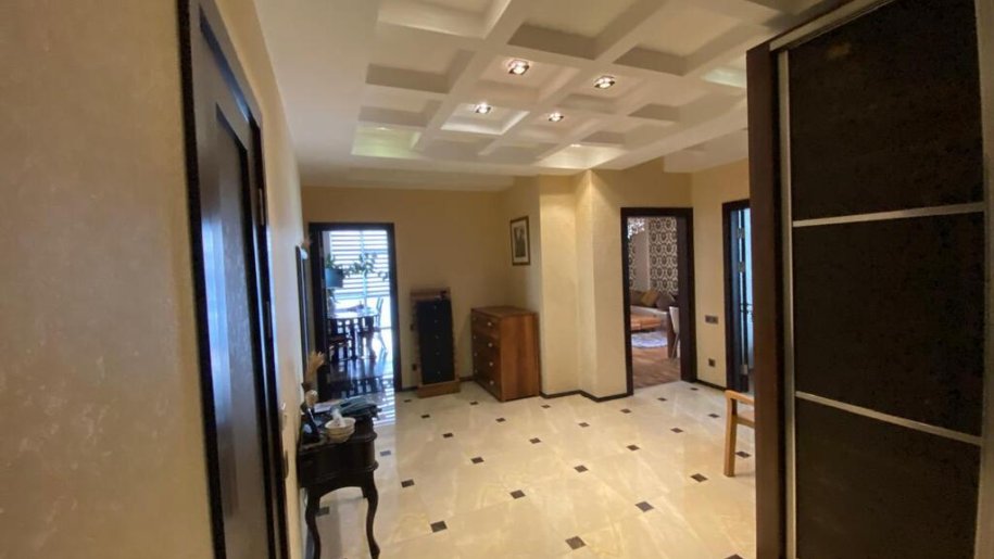 Satılır 3 otaqlı yeni tikili, 130 m², Nəriman Nərimanov m.-11