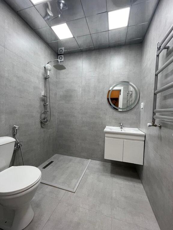 Satılır 2 otaqlı köhnə tikili, 42 m², Elmlər Akademiyası m.-19
