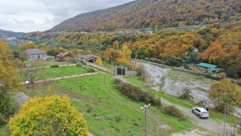 12 sot torpaq satılır, Quba-1