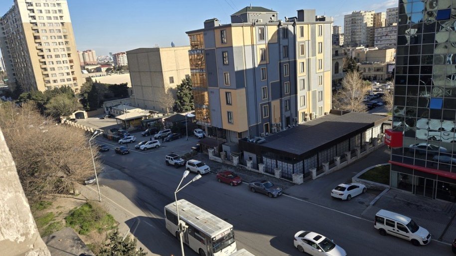 Satılır 4 otaqlı yeni tikili, 120 m², Azadlıq Prospekti m.-1