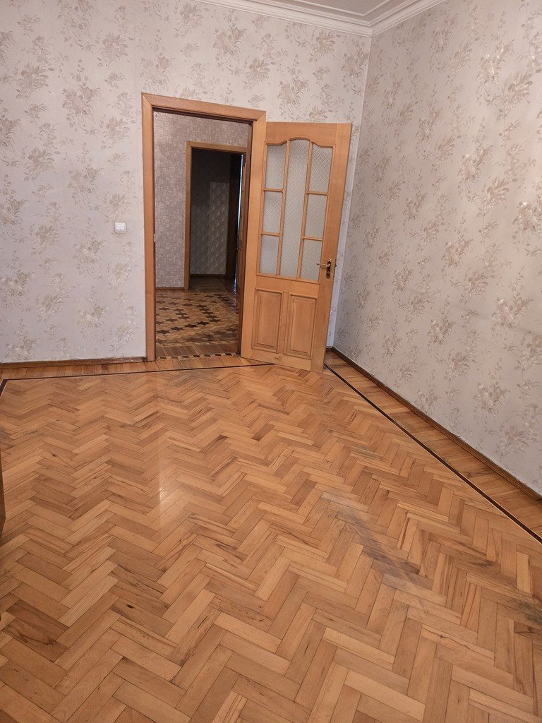 Satılır 4 otaqlı yeni tikili, 120 m², Azadlıq Prospekti m.-5