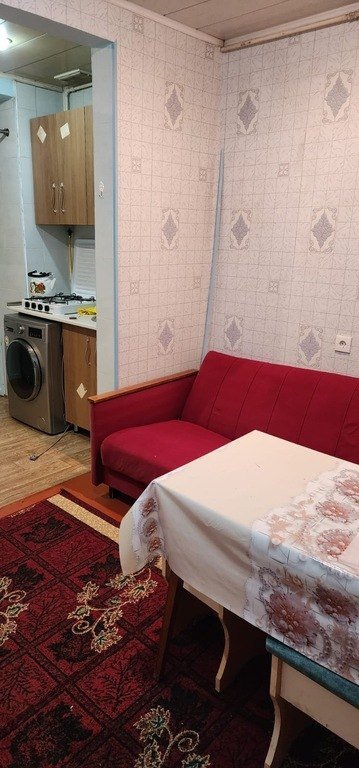 Satılır 2 otaqlı köhnə tikili, 50 m², Xalqlar dostluğu m.-2