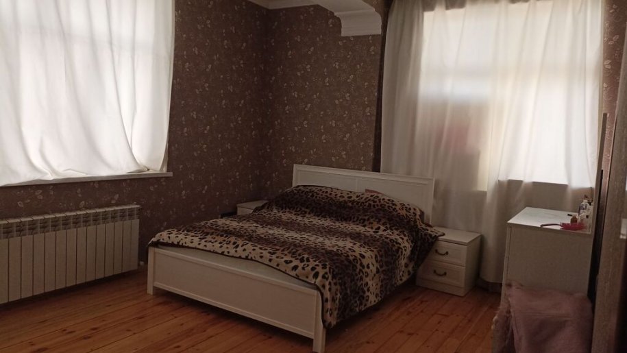 Satılır 3 otaqlı yeni tikili, 110 m², İnşaatçılar m.-2