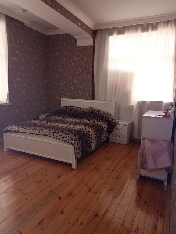 Satılır 3 otaqlı yeni tikili, 110 m², İnşaatçılar m.-5