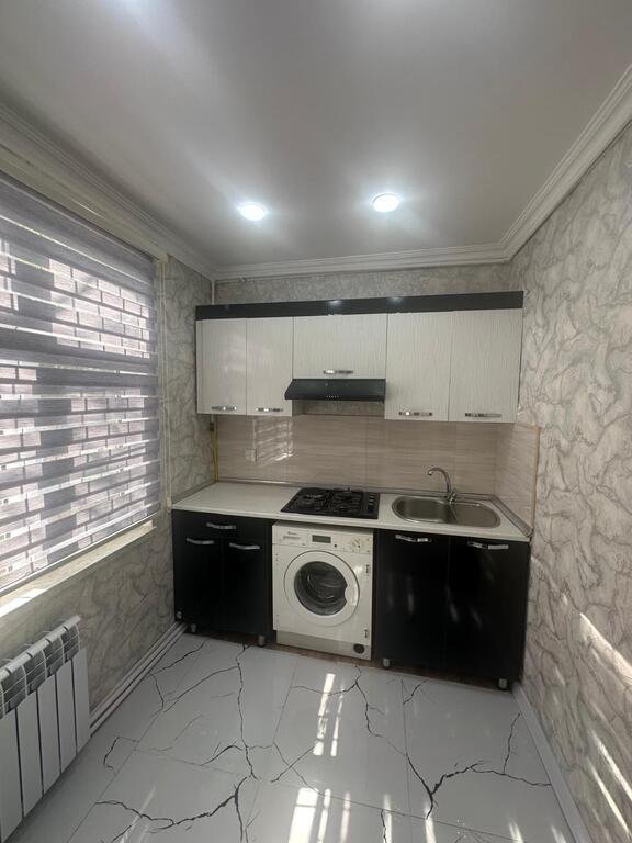 Satılır 2 otaqlı köhnə tikili, 55 m², 20 Yanvar m.-16