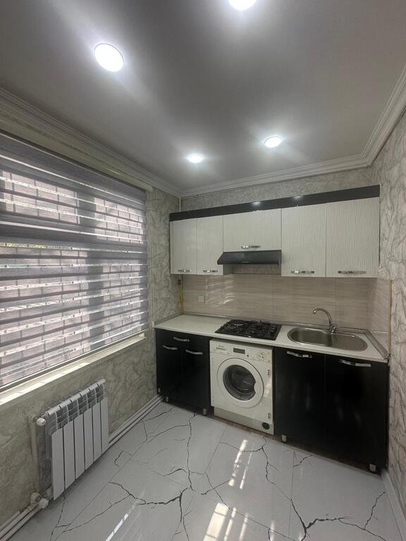 Satılır 2 otaqlı köhnə tikili, 55 m², 20 Yanvar m.-18