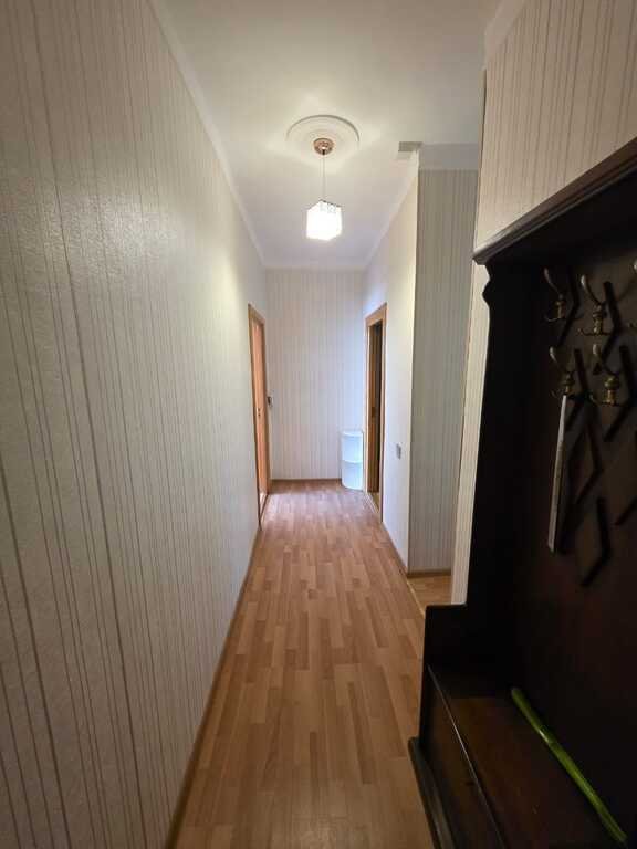 Satılır 2 otaqlı köhnə tikili, 60 m², Azadlıq Prospekti m.-12