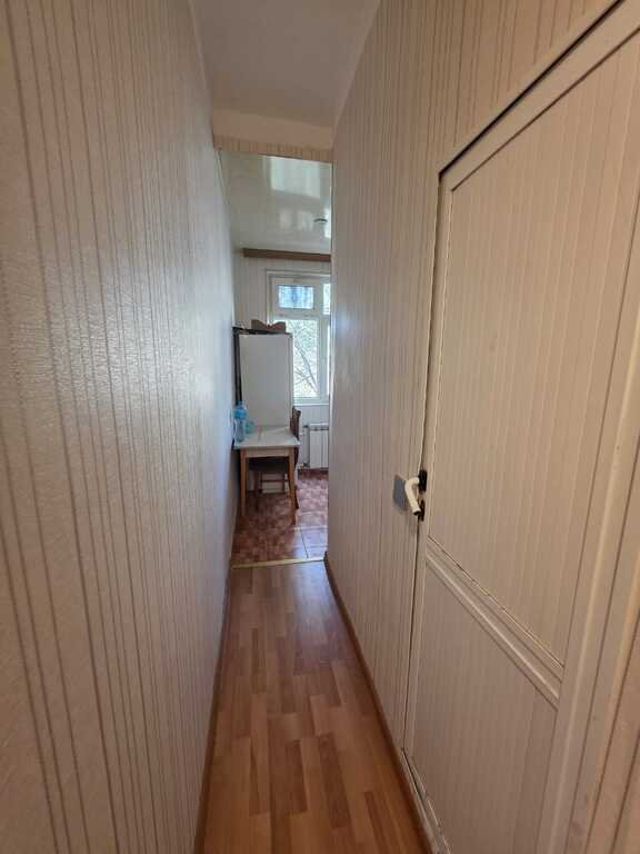 Satılır 2 otaqlı köhnə tikili, 60 m², Azadlıq Prospekti m.-13