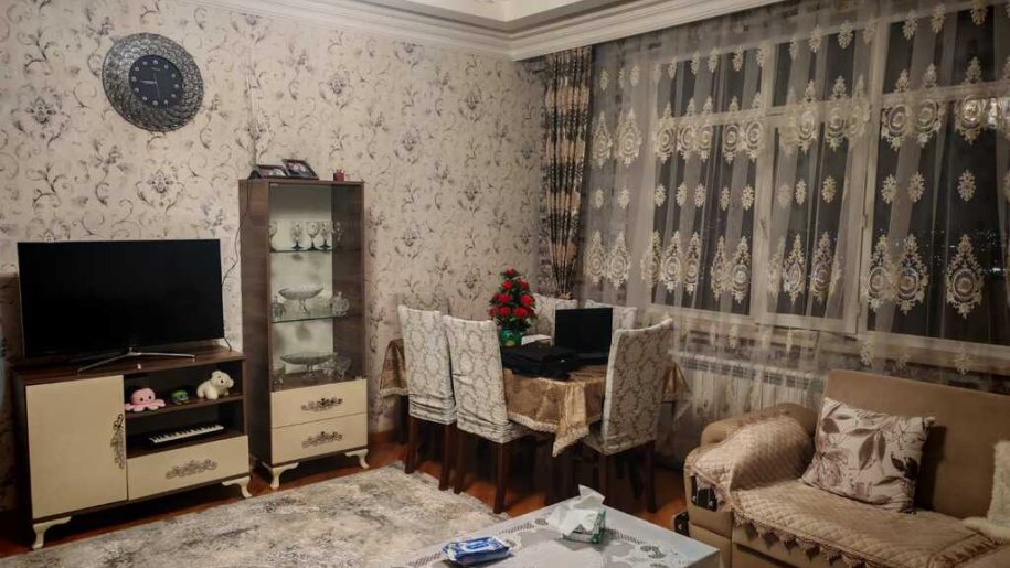 Satılır 2 otaqlı yeni tikili, 77 m², İnşaatçılar m.-3