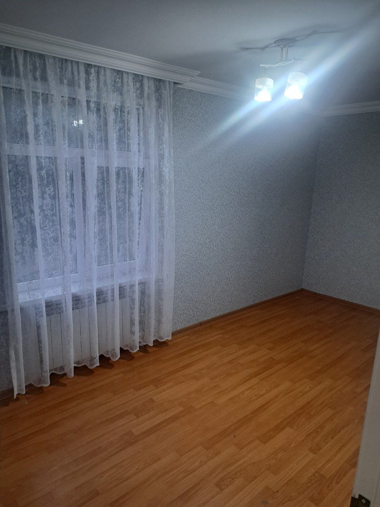 Kirayə verilir 2 otaqlı köhnə tikili, 50 m², Neftçilər m.-2