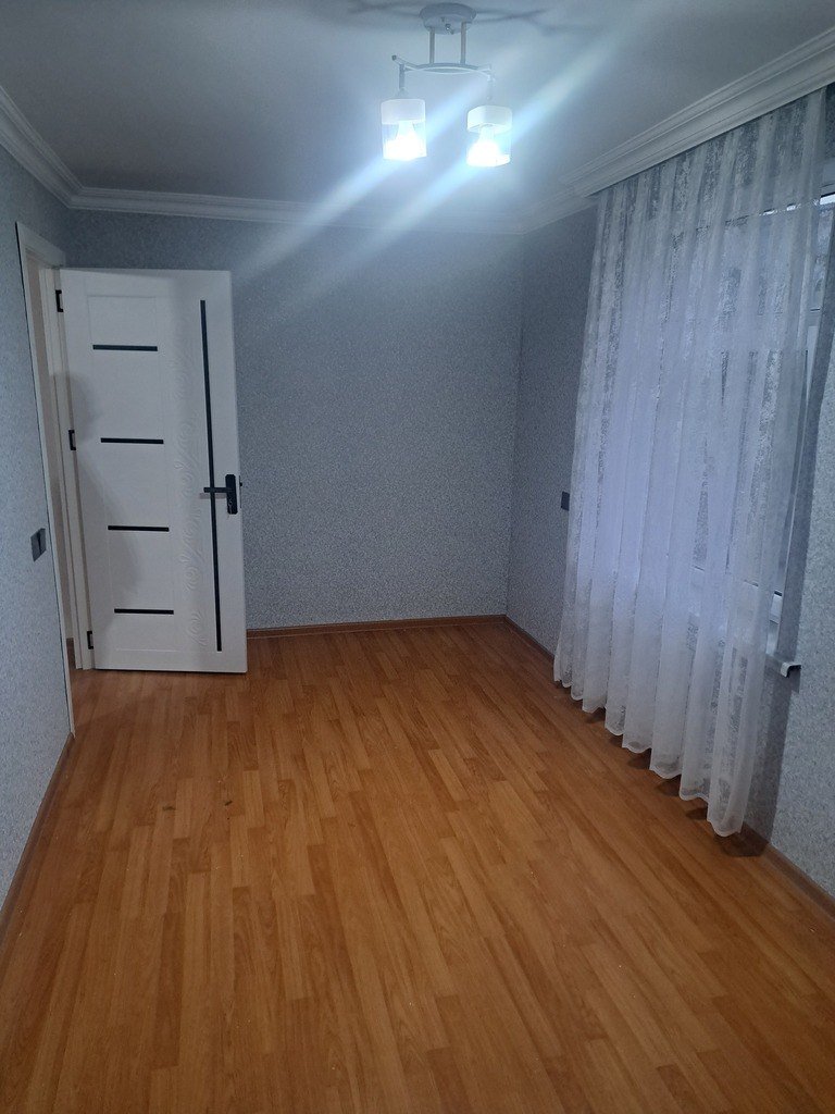 Kirayə verilir 2 otaqlı köhnə tikili, 50 m², Neftçilər m.-7