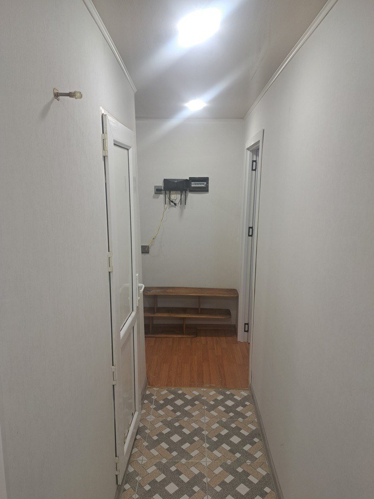 Kirayə verilir 2 otaqlı köhnə tikili, 50 m², Neftçilər m.-14