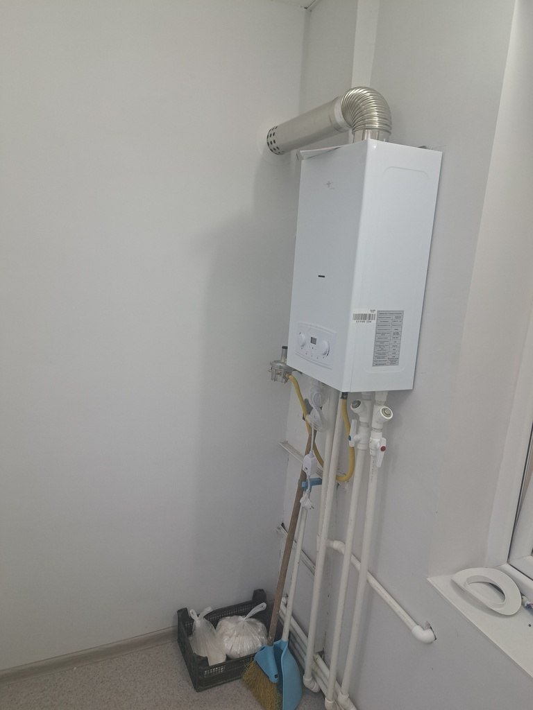 Kirayə verilir 2 otaqlı köhnə tikili, 50 m², Neftçilər m.-15