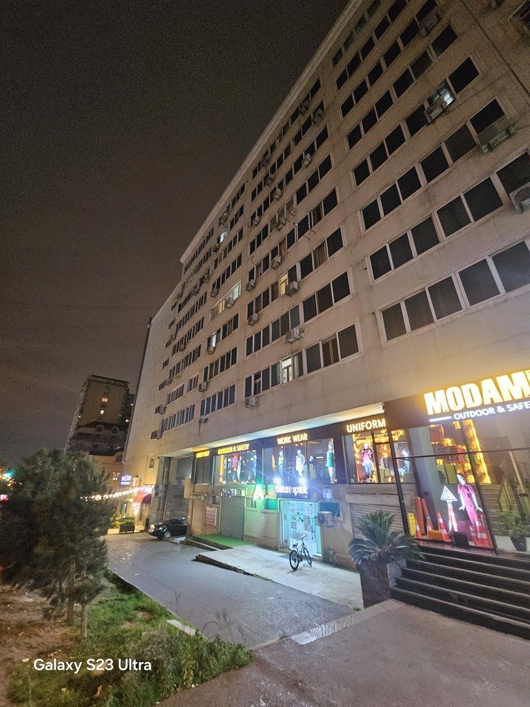 Satılır 3 otaqlı köhnə tikili, 100 m², İnşaatçılar m.-1