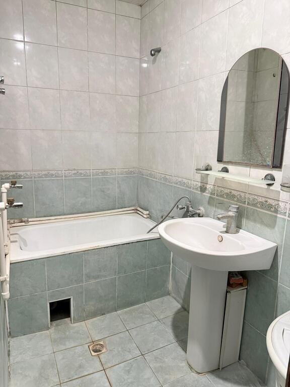 Satılır 3 otaqlı köhnə tikili, 90 m², Nəsimi m.-19