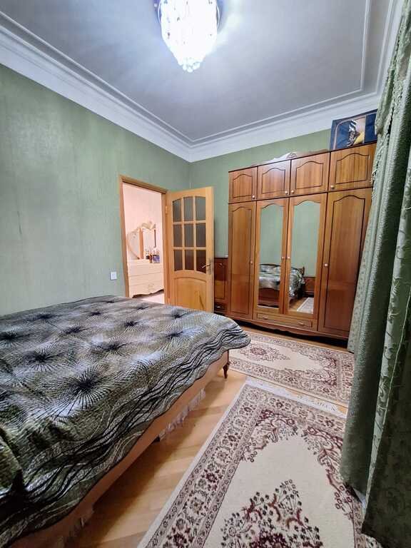 Satılır 3 otaqlı yeni tikili, 110 m², İnşaatçılar m.-6
