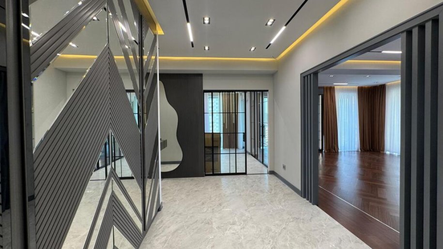 Satılır 3 otaqlı yeni tikili, 162 m², Elmlər Akademiyası m.-19