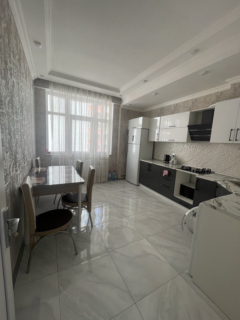 Kirayə verilir 2 otaqlı yeni tikili, 100 m², Xətai m.-7