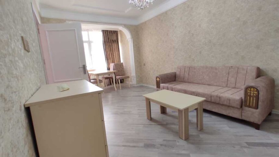 Satılır 2 otaqlı köhnə tikili, 36 m², 20 Yanvar m.-11