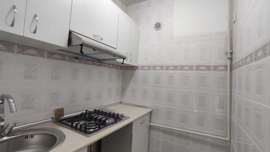 Satılır 2 otaqlı köhnə tikili, 36 m², 20 Yanvar m.-14