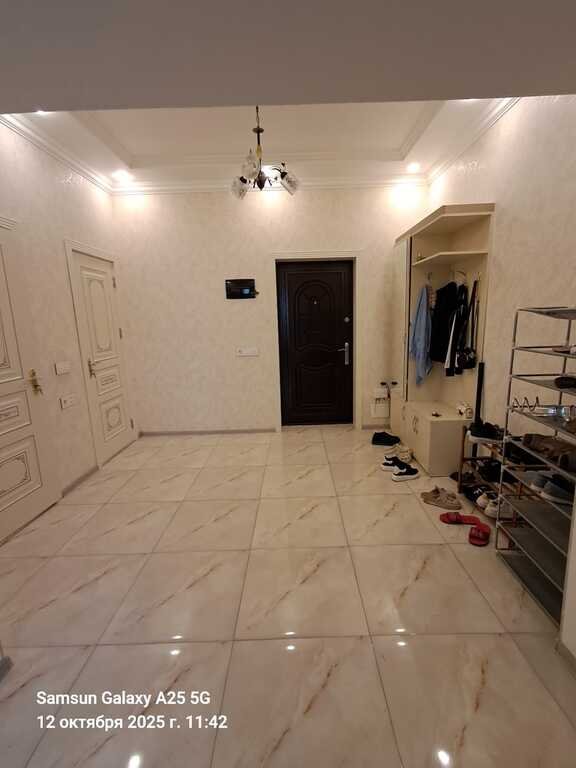 Kirayə verilir 2 otaqlı yeni tikili, 82 m², Bakıxanov (Razin)-2