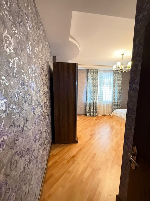 Satılır 3 otaqlı yeni tikili, 112 m², İnşaatçılar m.-8