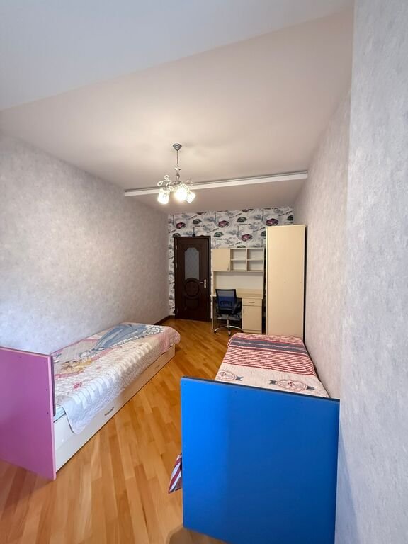 Satılır 3 otaqlı yeni tikili, 112 m², İnşaatçılar m.-13