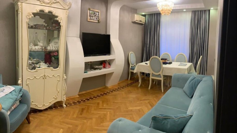 Satılır 3 otaqlı köhnə tikili, 80 m², Memar Əcəmi m.-1