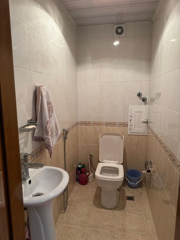 Kirayə verilir 2 otaqlı yeni tikili, 80 m², İnşaatçılar m.-6