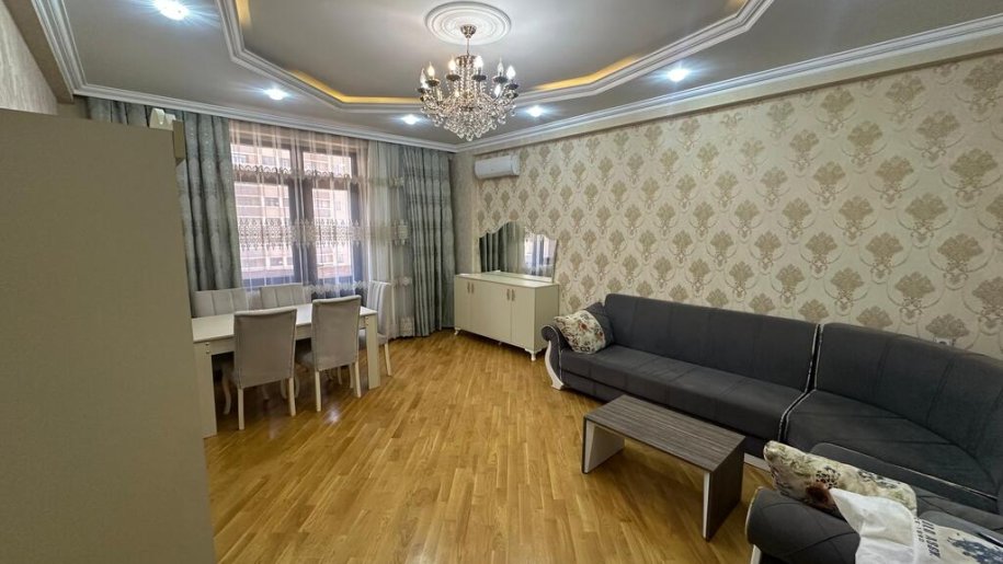 Kirayə verilir 2 otaqlı yeni tikili, 80 m², 28 May m.-1