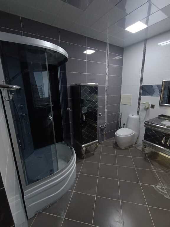 Satılır 4 otaqlı yeni tikili, 230 m², İnşaatçılar m.-21
