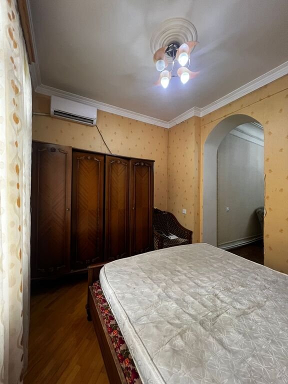 Kirayə verilir 4 otaqlı köhnə tikili, 90 m², Nəsimi-6