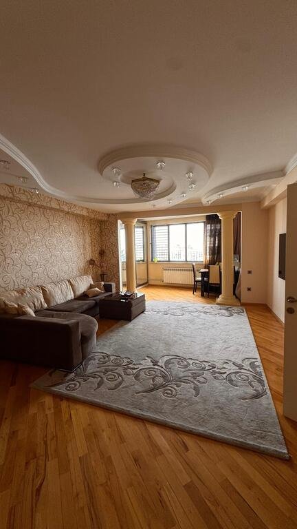 Satılır 3 otaqlı yeni tikili, 123 m², Nizami m.-2