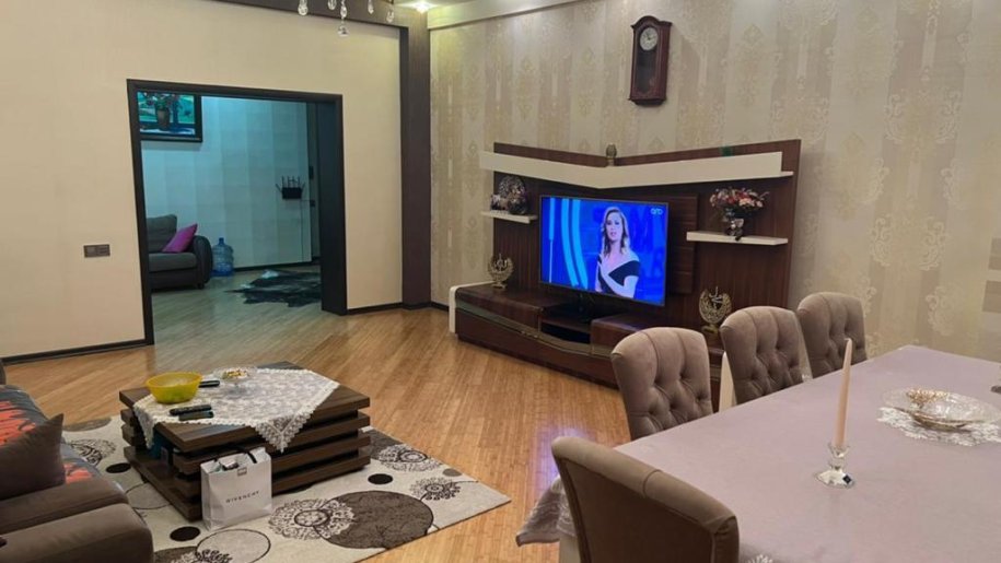 Satılır 4 otaqlı yeni tikili, 160 m², Xətai m.-2