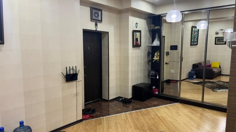 Satılır 4 otaqlı yeni tikili, 160 m², Xətai m.-14