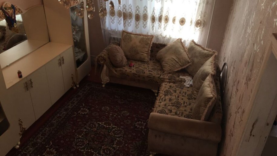 Satılır 4 otaqlı köhnə tikili, 110 m², Qaraçuxur-1