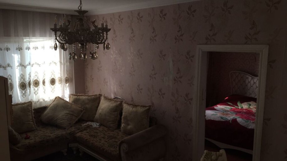 Satılır 4 otaqlı köhnə tikili, 110 m², Qaraçuxur-4
