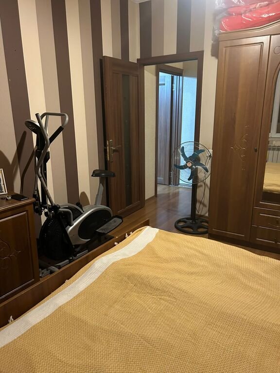 Satılır 2 otaqlı köhnə tikili, 65 m², Azadlıq Prospekti m.-6