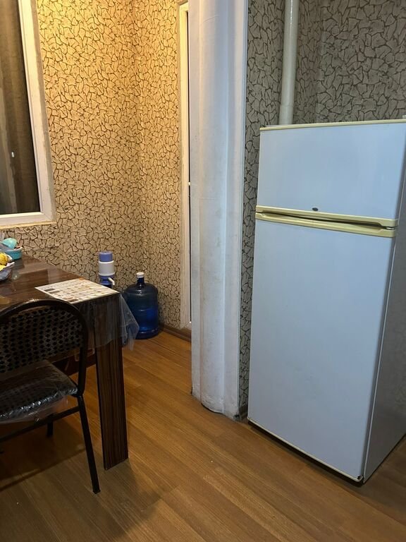 Satılır 2 otaqlı köhnə tikili, 65 m², Azadlıq Prospekti m.-11