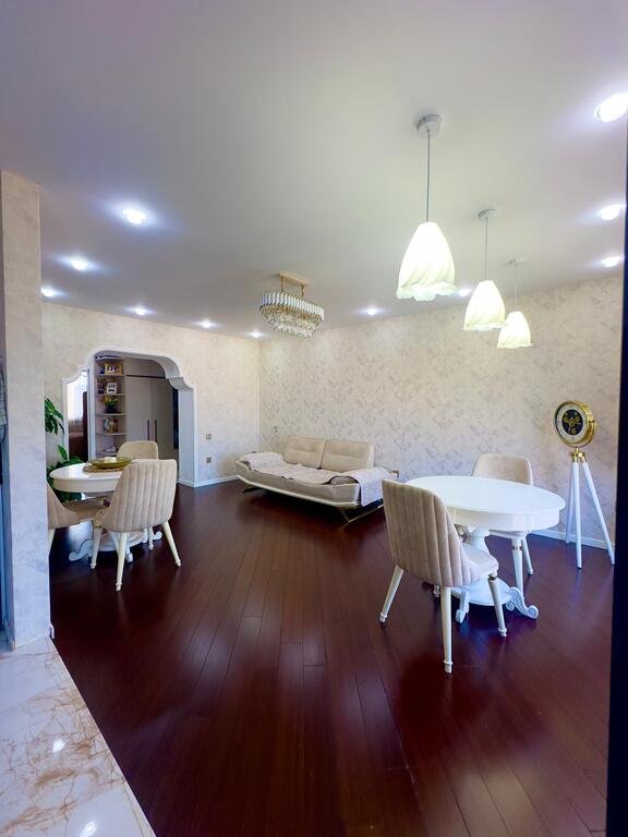 Satılır 3 otaqlı köhnə tikili, 80 m², Biləcəri-1