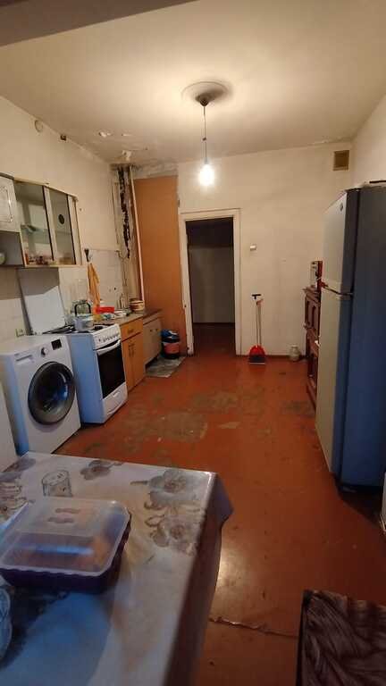 Satılır 5 otaqlı köhnə tikili, 130 m², Azadlıq Prospekti m.-11