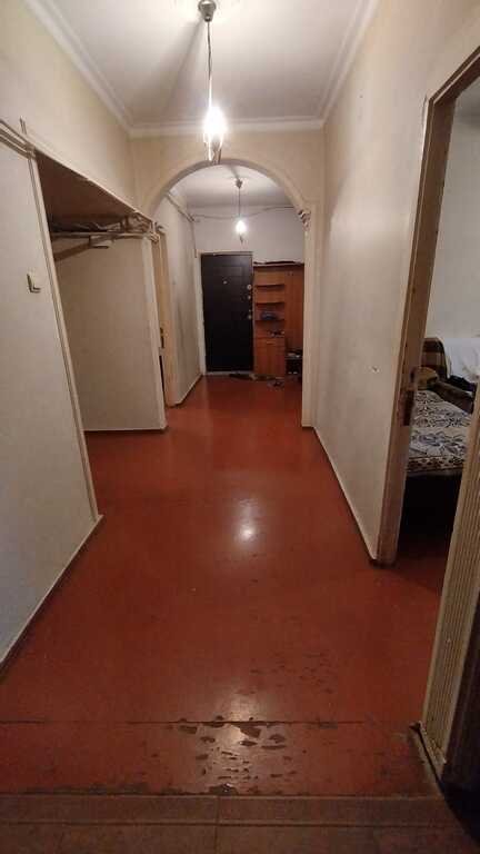 Satılır 5 otaqlı köhnə tikili, 130 m², Azadlıq Prospekti m.-14