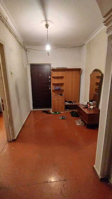Satılır 5 otaqlı köhnə tikili, 130 m², Azadlıq Prospekti m.-15