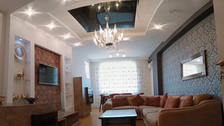 Satılır 3 otaqlı yeni tikili, 110 m², 9-cu mikrorayon-1