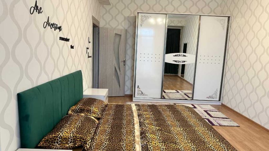 Kirayə verilir 3 otaqlı yeni tikili, 95 m², Nəsimi-4