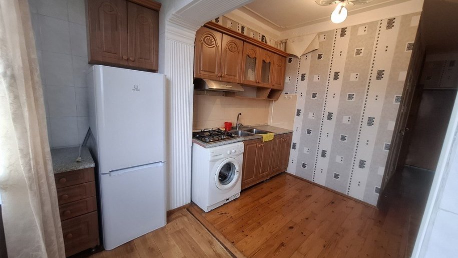 Satılır 2 otaqlı köhnə tikili, 50 m², Hövsan-7